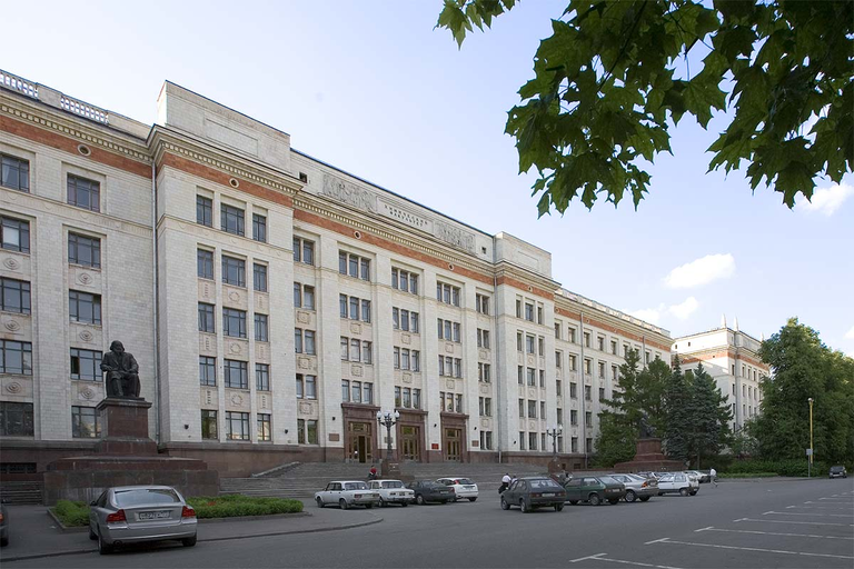 Корпус химического факультета)